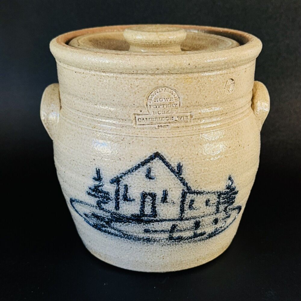 1982 Rowe Pottery Works Canister Crock w/Lid Blue Farm House Scene Cambridge WIS